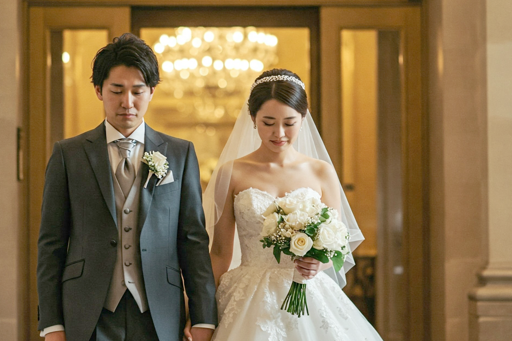 結婚式の招待状メッセージ完全ガイド｜心に響く例文とマナー