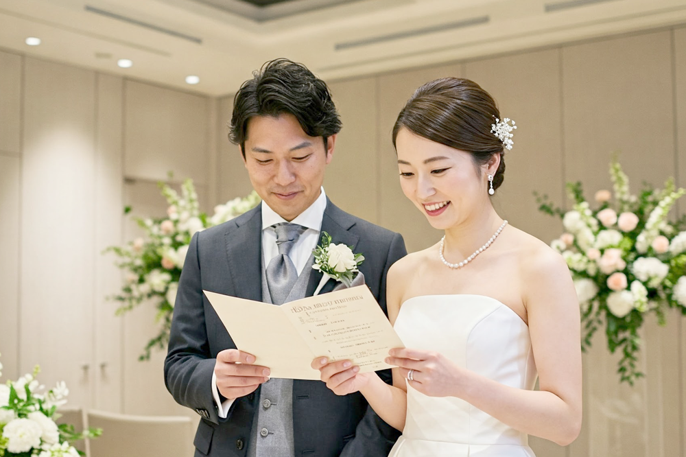 【2025年版】結婚式の電報ネタTOP10｜笑いと感動で心に残るメッセージ！