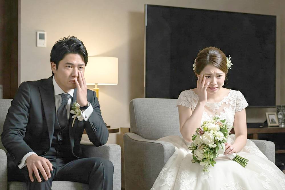 【2025年版】結婚式の電報ネタTOP10｜笑いと感動で心に残るメッセージ！